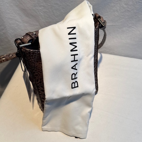 🆕 Brahmin Elegant Brown Crocodile Pattern Shoulder Bag - Picture 4 of 9